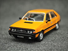 Load image into Gallery viewer, Perka 1:64 Yellow 1987 FSO POLONEZ MR'87 Classic Model Diecast Metal Car New Collection
