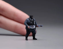 Load image into Gallery viewer, 1:64 Painted Figure Model Miniature Resin Diorama Toy Sand Gangster Bandit Set
