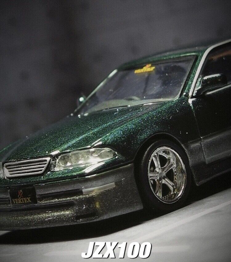 Tarmac 1:64 JDM Green Mark II JZX100 VERTEX Sports Model