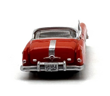 Load image into Gallery viewer, 1:87 Red 1954 Pontiac Classic Vintage Sedan Model Diecast Metal Car New
