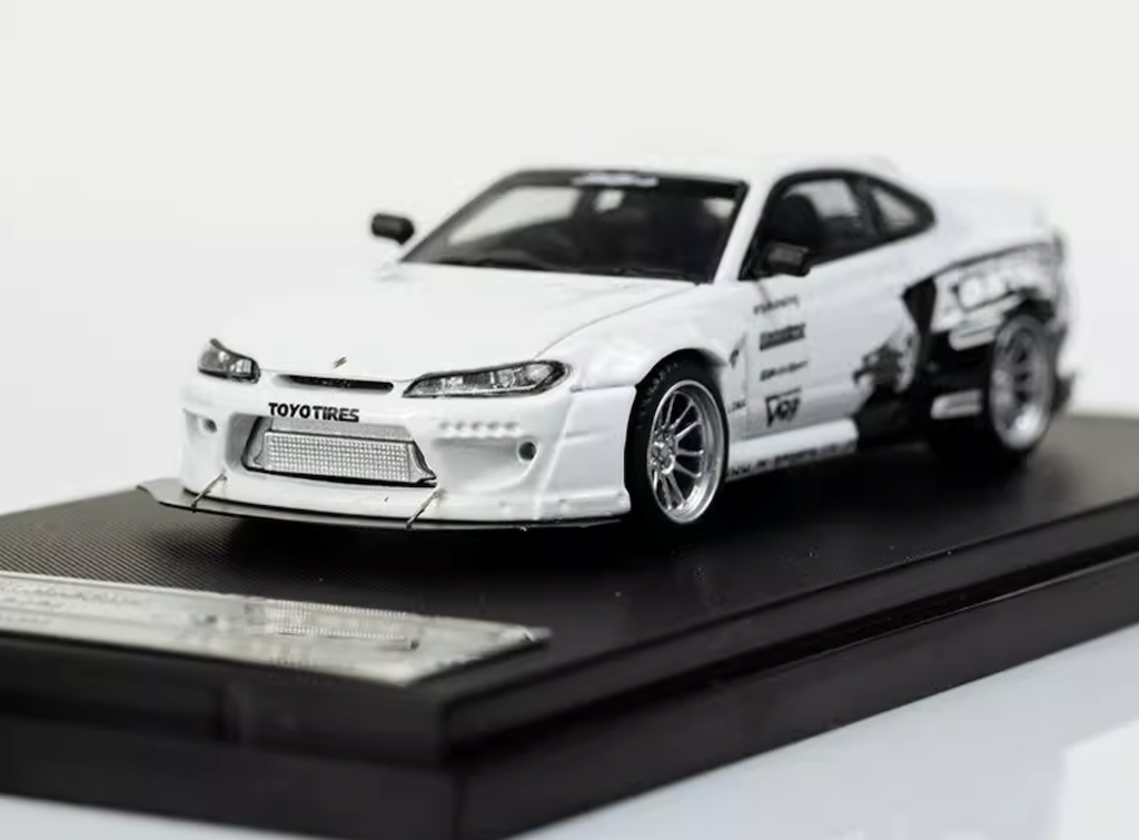 SW 1:64 White JDM Silvia S15 Drift Rocket Bunny Model Diecast Metal Car New Collection