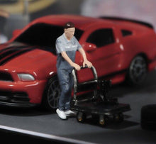 Load image into Gallery viewer, 1:64 Painted Figure Model Miniature Resin Diorama Sand Toy Repairman Set Worker New

