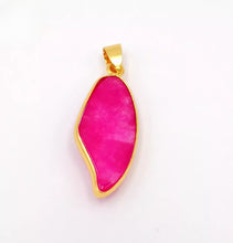 Load image into Gallery viewer, Nature Jade Pink Willow Leaf Pendant Necklace Gift Jewelry charm Blessing Lucky
