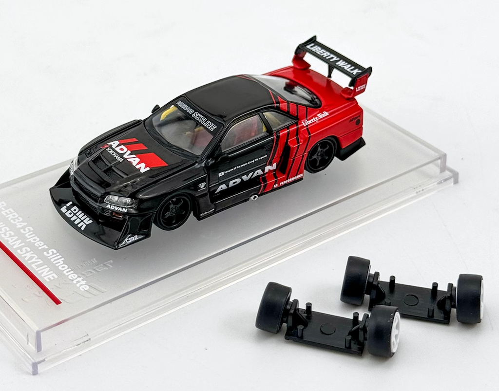 CM 1:64 Black Advan GTR ER34 LBWK Skyline Sports Model Diecast Metal Car New Collection
