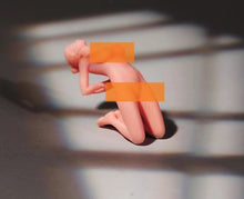 Load image into Gallery viewer, 1:64 Painted Figure Model Miniature Resin Diorama Sand Muscle Man Sexy Girl Lady
