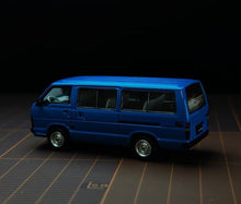Load image into Gallery viewer, Masdi 1:64 Blue Hiace H50 Mini Van Sports Model Diecast Metal Car New Collection
