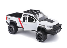 Load image into Gallery viewer, Maisto 1:27 2017 Colorado ZR2 Pickup Off Road Sports Model Diecast Metal Car
