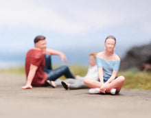 Load image into Gallery viewer, 1:64 Painted Figure Model Miniature Resin Diorama Sand Family Dad Mom Boy KId New Collection
