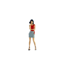 Load image into Gallery viewer, 1:64 Painted Figure Model Miniature Resin Diorama Sand Trendy Couple Lady Man New
