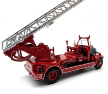 Load image into Gallery viewer, 1:76 Red TLM Leyland Fire Engine Truck Classic Model Diecast Metal Car New Collection
