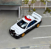 Load image into Gallery viewer, Rollin 1:64 Impreza WRX STI 8 Mie-ken JP Police Model Diecast Metal Car New Collection
