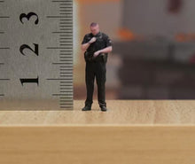 Load image into Gallery viewer, 1:64 Painted Figure Model Miniature Resin Diorama Sand Policeman Poiice Standing
