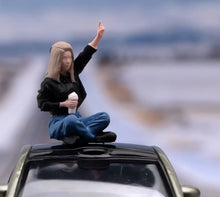 Load image into Gallery viewer, 1:64 Painted Figure Model Miniature Resin Sand Sitting Posture Girl Biya Lady
