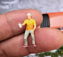 Load image into Gallery viewer, 1:64 Painted Figure Mini Model Miniature Resin Diorama Garage Repair Lady Girl
