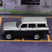 Load image into Gallery viewer, GCD 1:64 Land Cruiser LC60 SUV Off Road Classic Model Diecast Metal Car
