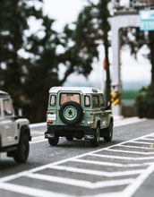 Load image into Gallery viewer, AR 1:64 Green 2015 Defender 90 Heritage ORV Sports Model Diecast Metal Car New Collection
