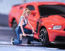 Load image into Gallery viewer, 1:64 Painted Figure Model Miniature Resin Diorama Woman Car Repair Worker Beauty
