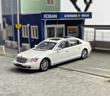 Load image into Gallery viewer, SH 1:64 White 62S Maybach Super Luxury Sedan Model Diecast Metal Car
