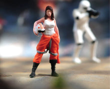 Load image into Gallery viewer, 1:64 Painted Figure Model Miniature Resin Diorama Toy Sand Lady Pilot Woman Cool
