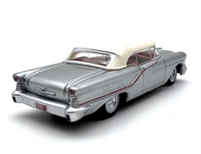 Load image into Gallery viewer, 1:87 Silver Oldsmobile 88 Convertible Sports Model Diecast Metal Car New Collection
