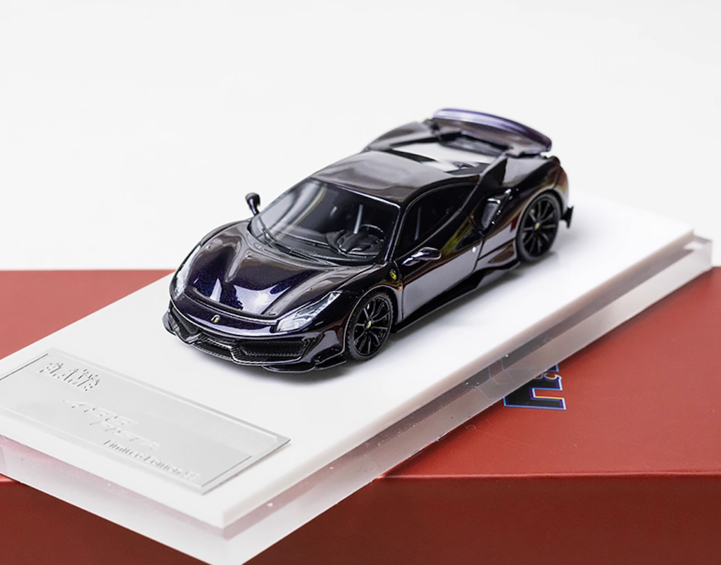 1:64 Purple 488 Pista Hard Top Sports Model Diecast Resin Car New Collection