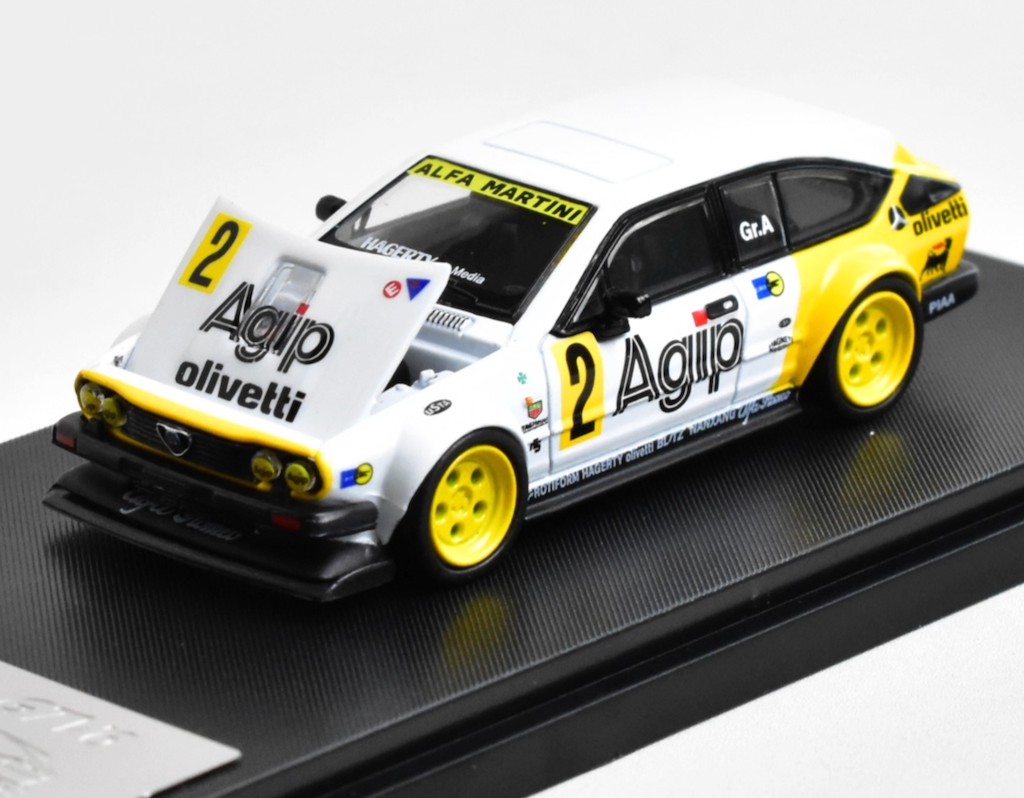 RM 1:64 #2 GTV6 Widebody Hatchback Sports Model Diecast Metal Car New Collection