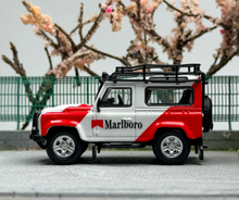 Load image into Gallery viewer, Master 1:64 White Defender 90 ORV SUV Sports Model Diecast Metal Car New Collection
