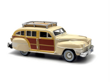 Load image into Gallery viewer, 1:87 Beige Chrysler T&amp;C Woody Wagon Sports Classic Model Diecast Metal Car New Collection

