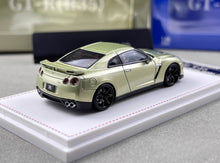 Load image into Gallery viewer, FH 1:64 Green JDM Skyline GTR R35 Racing Sports Model Diecast Metal Car New Collection
