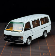 Load image into Gallery viewer, Masdi 1:64 White Hiace H50 Mini Van Sports Model Diecast Metal Car New Collection
