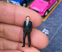Load image into Gallery viewer, 1:64 Painted Figure Mini Model Miniature Resin Diorama Lady Gentleman Man Street
