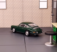 Load image into Gallery viewer, MINIGT 1:64 1964 Green 911 Classic Vintage Sports Model Diecast Metal Car New
