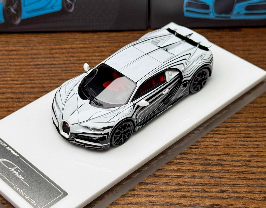 LJM 1:64 White Black Chiron Racing Sports Model Diecast Resin Car New Collection