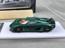 Load image into Gallery viewer, TPC 1:64 Green Carbon Regera Super Racing Sports Model Diecast Metal Car New

