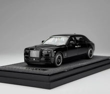 Load image into Gallery viewer, Banana 1:64 Black Phantom VIII Centenary Luxury Model Diecast Metal Car New Collection
