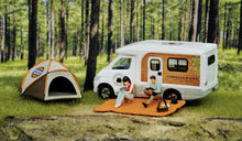 Load image into Gallery viewer, 1:64 Painted Figure Model Miniature Resin Diorama Camping Outdoor Picnic BBQ Toy Collection
