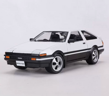 Load image into Gallery viewer, Maisto 1:24 White Sprinter Trueno AE86 Sport Open Model Diecast Metal Car New Collection
