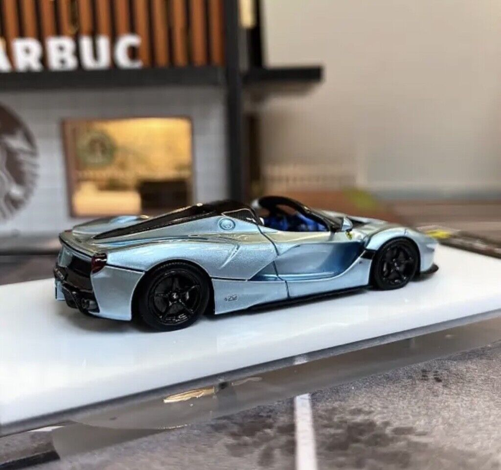 Ferrari LaFerrari ミニカー 1/64 アイスブルー DMH 1:64 Ice Blue Laferrari Aperta Convertible Model Diecast Resin