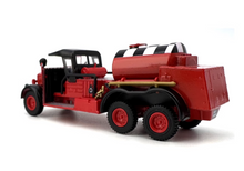 Load image into Gallery viewer, 1:76 Red Wot1 Crash Accident Handling Vehicle Truck Model Diecast Metal Car
