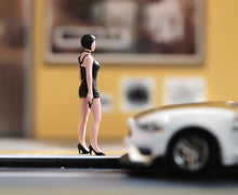 Load image into Gallery viewer, 1:64 Painted Figure Model Miniature Resin Diorama Sand Black Dress Lady Girl Toy
