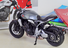 Load image into Gallery viewer, WELLY 1:12 CB1000R Heavy Racing Sports Model Diecast Metal Motorcycle
