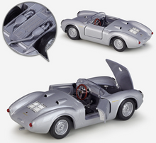 Load image into Gallery viewer, WELLY 1:24 Silver 550 Spyder Convertible Sports Model Diecast Metal Car
