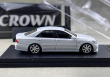 Load image into Gallery viewer, MT 1:64 White Crown S184 12th Sedan Sports Model Diecast Metal Car New Collection
