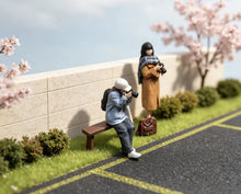 Load image into Gallery viewer, 1:64 Painted Figure Miniature Mini Resin Model Diorama Photography Girls Set

