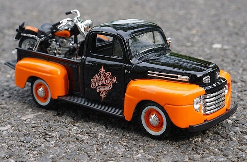 Maisto 1:241958 FLH Duo Glide 1948 F1 Pickup Truck Motorcycle Model Toy Metal