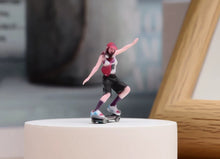 Load image into Gallery viewer, 1:24 Painted Figure Model Miniature Resin Diorama  Sand Skateboard Girl Lady
