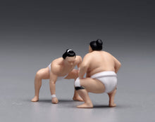 Load image into Gallery viewer, 1:64 Painted Figure Model Miniature Resin Sand Japanese Sumo Wrestler Men Set
