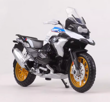 Load image into Gallery viewer, Maisto 1:18 R1250 GS Racing Sports Model Metal Motorcycle BikeNew
