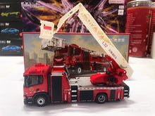 Load image into Gallery viewer, Masdi 1:64 Red Aerial Ladder Fire Engine Truck L32 Model Diecast Metal Car New Collection
