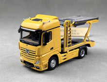 Load image into Gallery viewer, 1:64 Yellow Benz Actros Gigaspace Semi Trailer Truck Model Diecast Metal Car

